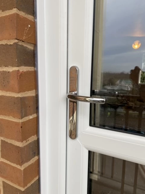 silver-outside-door-handle