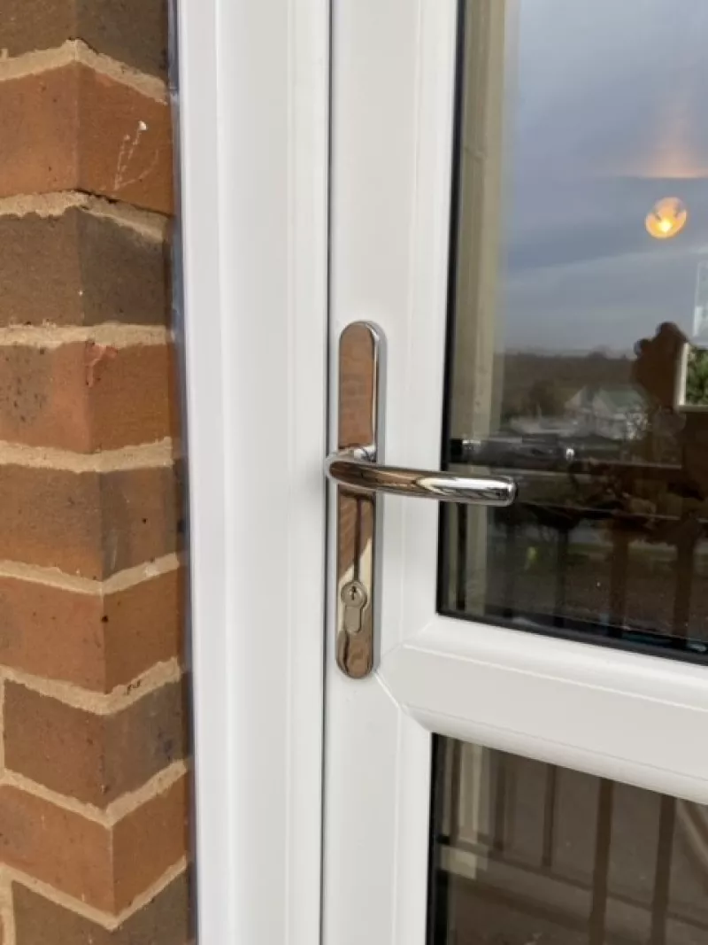 silver-outside-door-handle